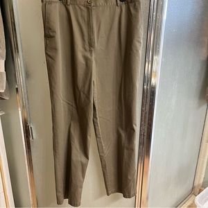 LL Bean original fit no- iron pants